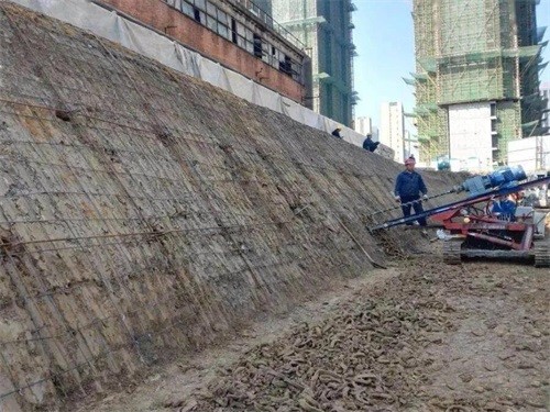 沙依巴克建筑边坡支护